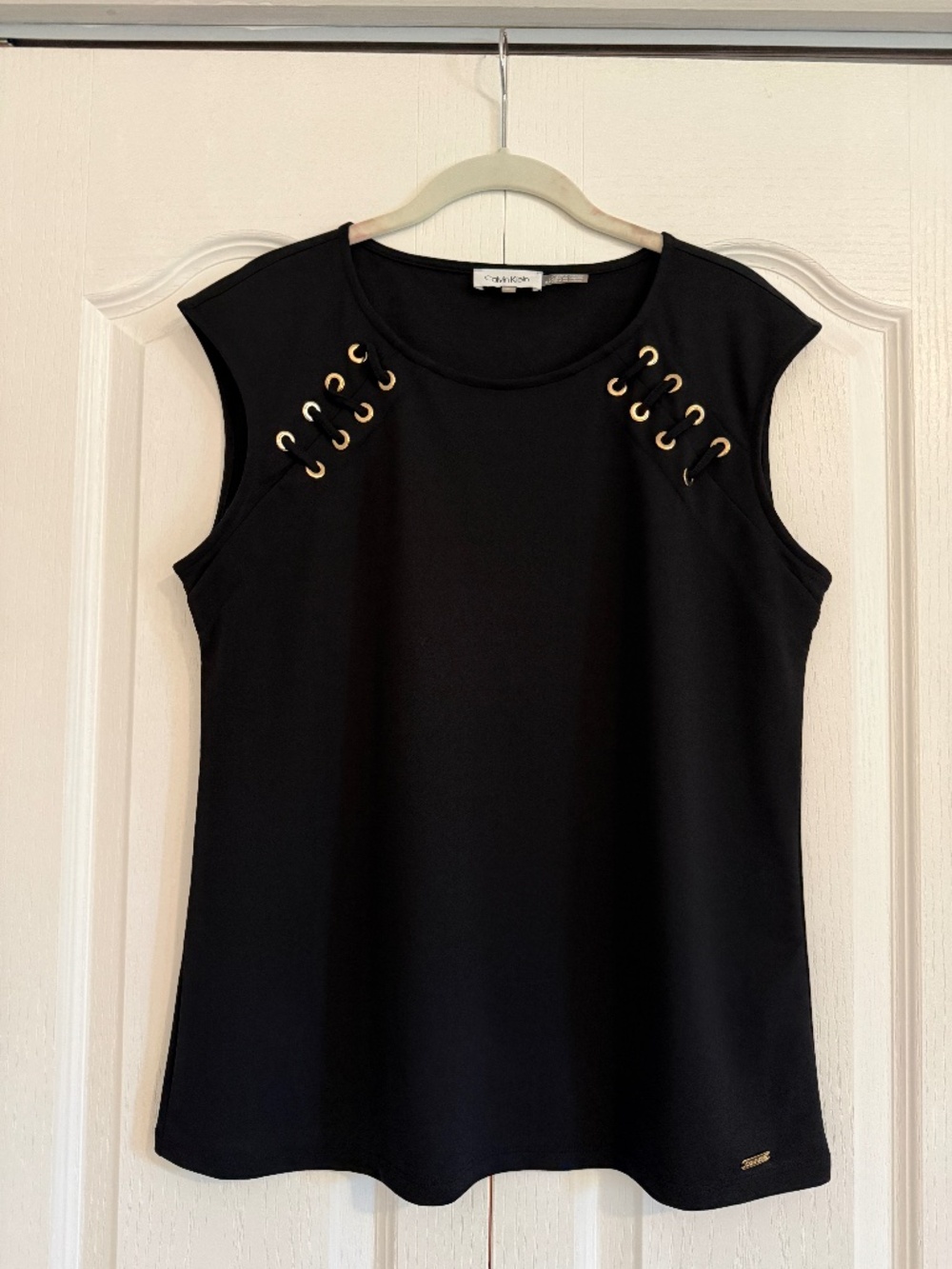 Calvin Klein Black Sleeveless Lace Up Gold Grommet Top Women’s Size M